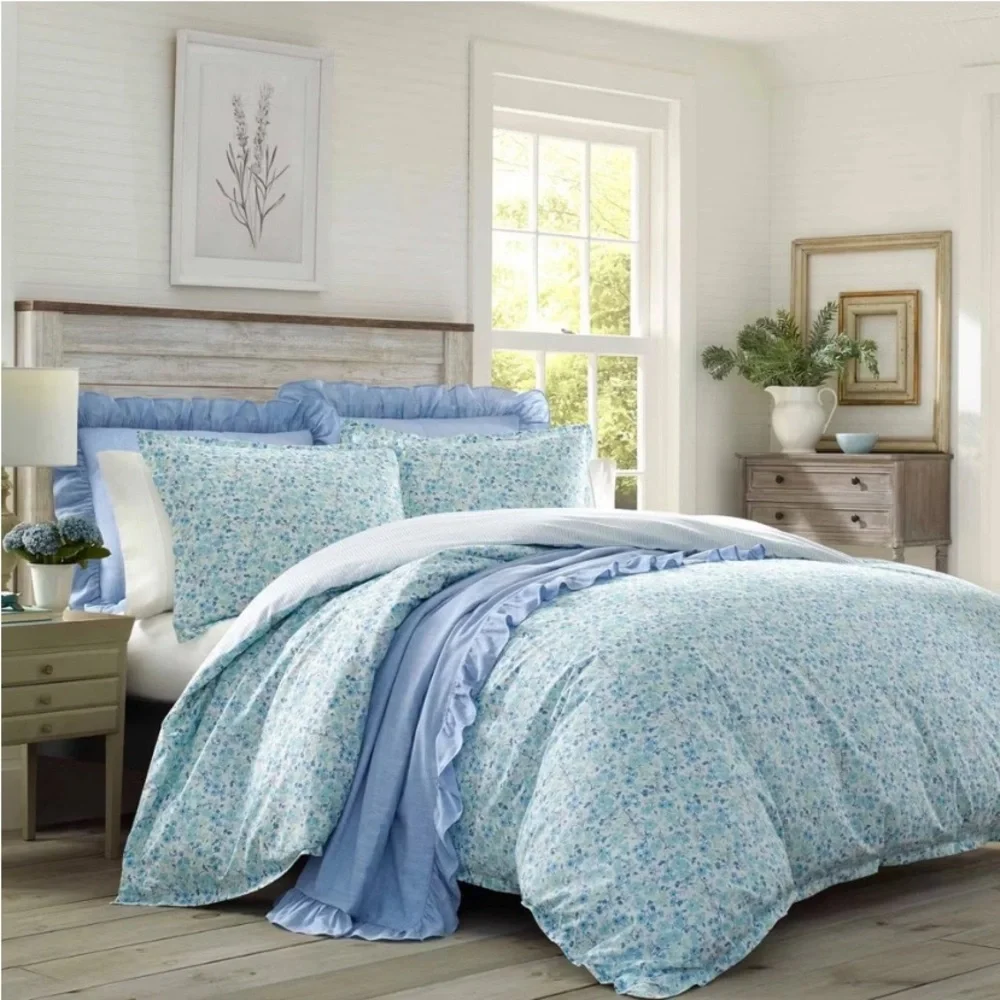 Laura Ashley Twin Jaynie blue Bedding Set Reversible Duvet Cover & Sham